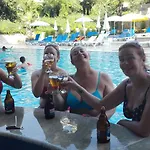 Aparthotel Happy