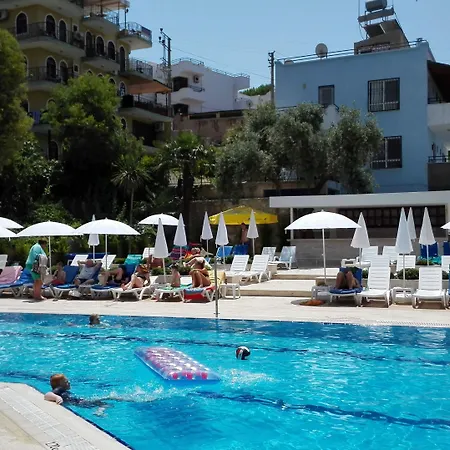 Happy 4* Κουσάντασι