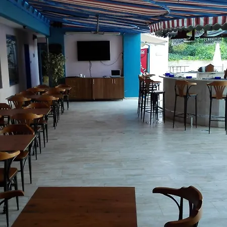 Happy Ξενοδοχείο με διαμερίσματα