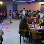 Happy Ξενοδοχείο με διαμερίσματα Κουσάντασι