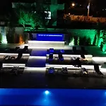Happy Ξενοδοχείο με διαμερίσματα