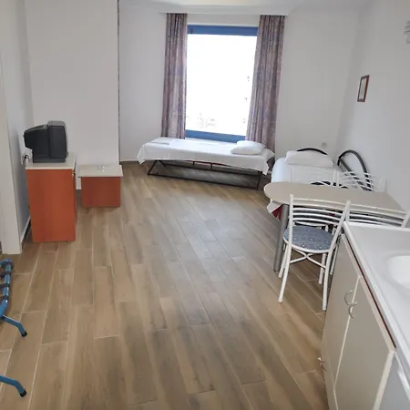 Happy Aparthotel Kusadasi