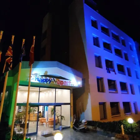 Happy Aparthotel 4*