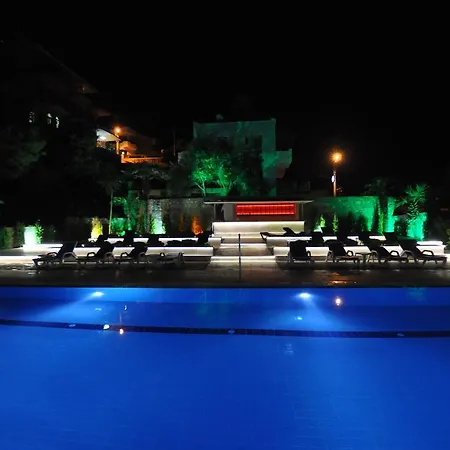Happy Aparthotel Kusadasi