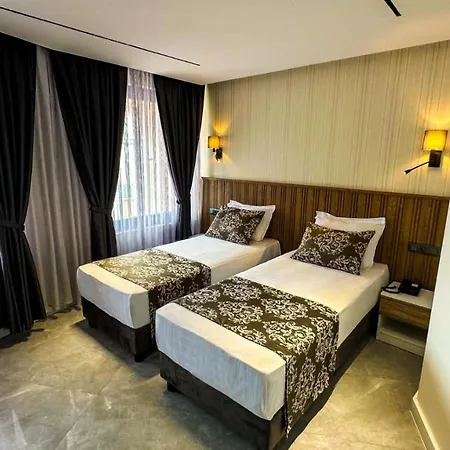 Happy Aparthotel Kusadası