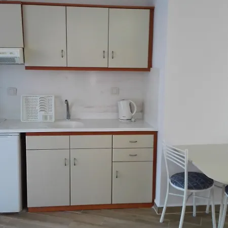 Happy Aparthotel Kuşadası