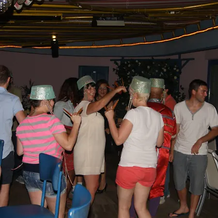 Happy Aparthotel Kuşadası